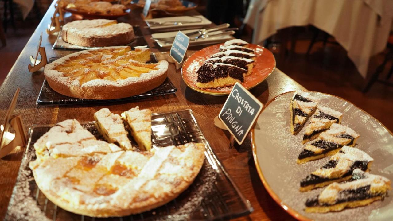 橡树乡村酒店 萨尔索马焦雷泰尔梅 外观 照片